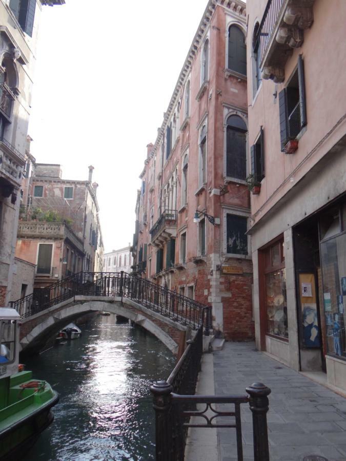 Apartamento Palazzo Boldu - Ca' Colombina Venecia Exterior foto